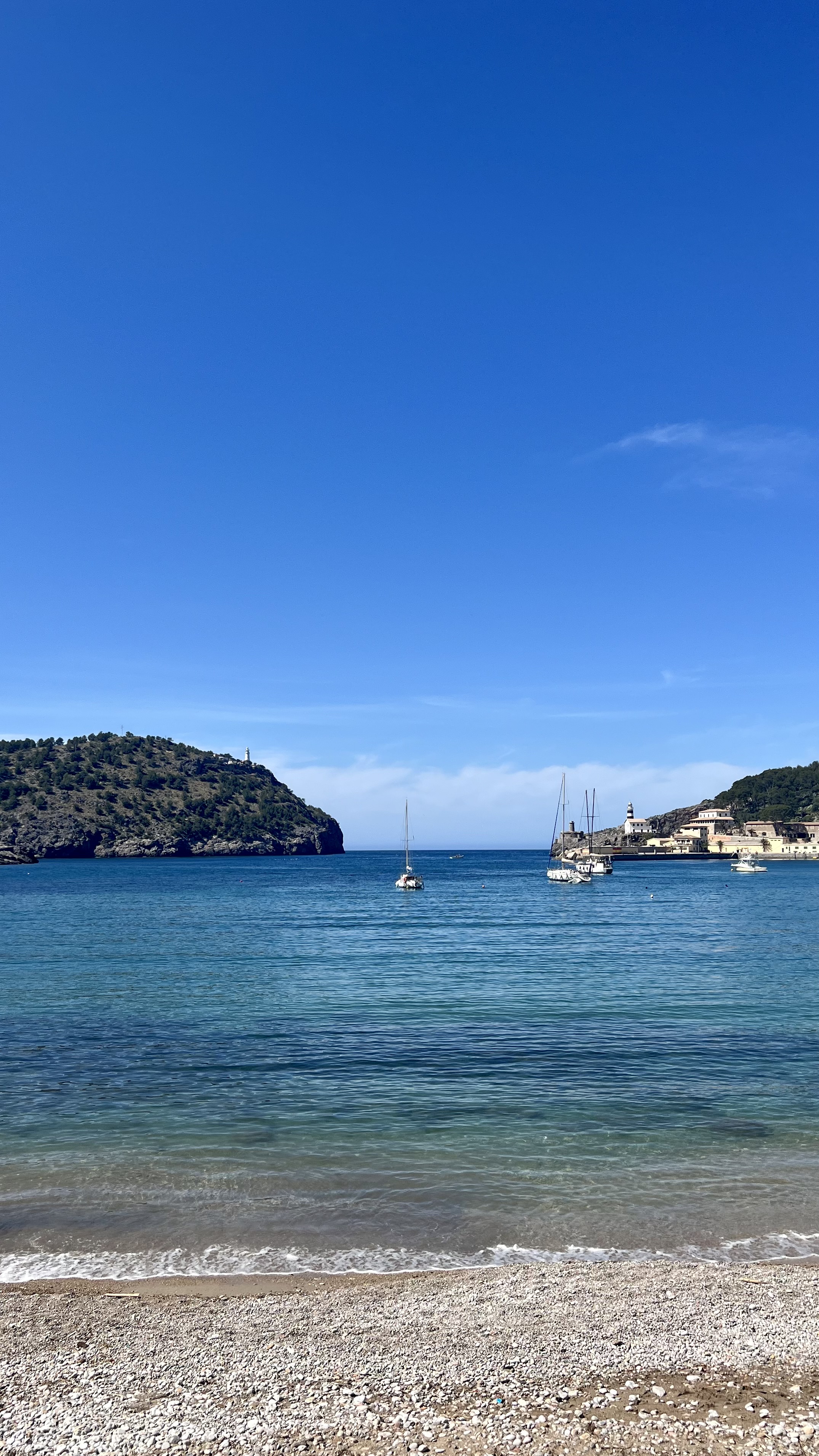 Stranden i Port de Soller. Foto: Stella / Bennett