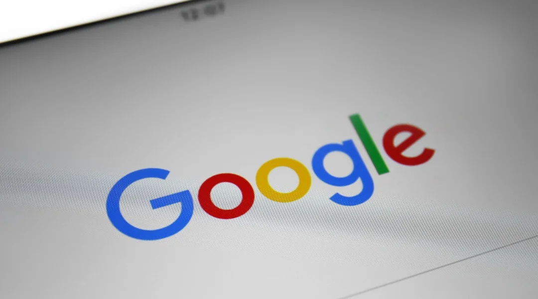 Colorful original Google search engine homepage