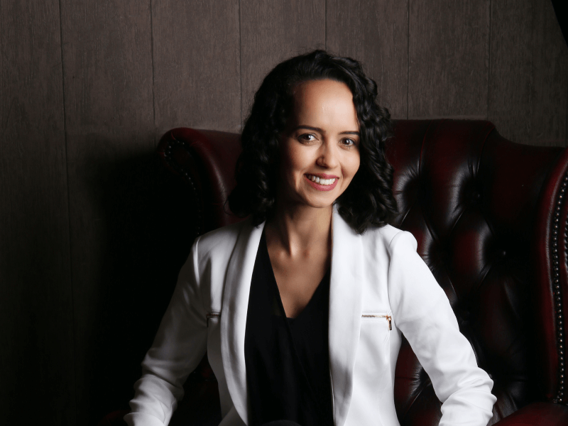 pexels-aline-reis-4252621