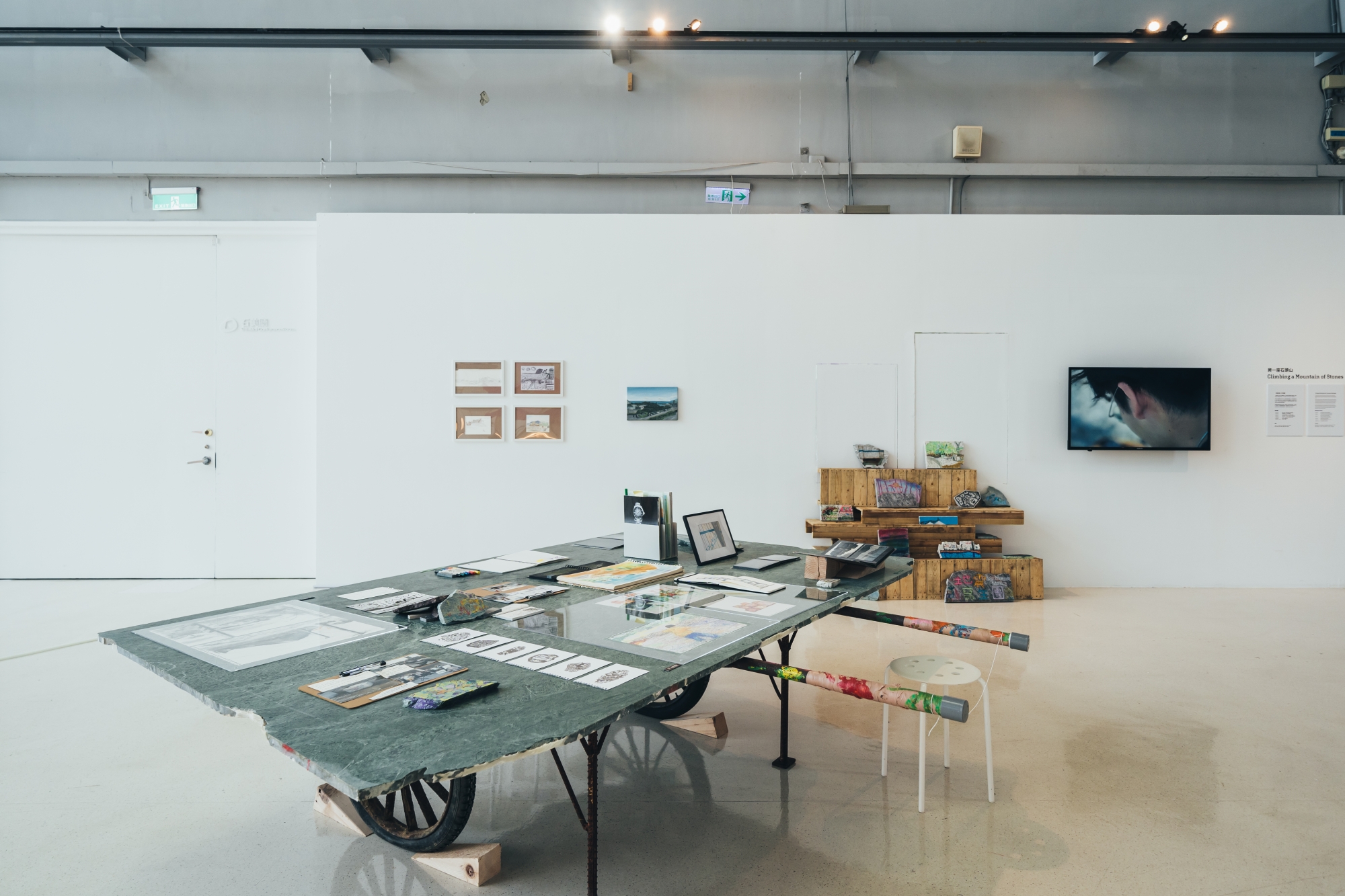花蓮震後石材創意療癒展《板塊之地》開展！黎志文、地震寫生團、高一民藝術家等共創震後新可能