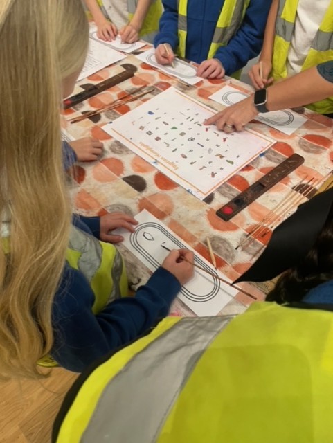 1625279034398733_1259587792851411