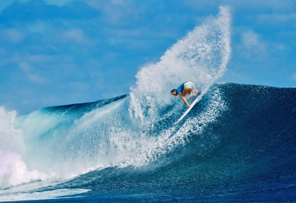 Moore DX20092_Fiji16_Sloane