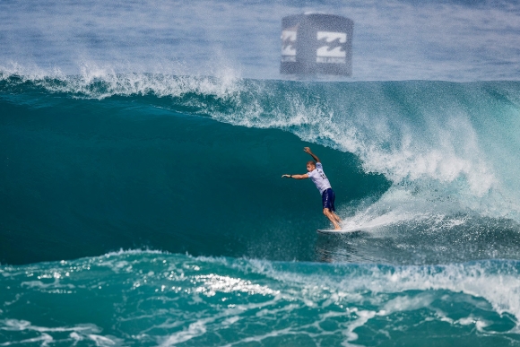 Kelly Slater_-3736-Pipe17Poullenot_n