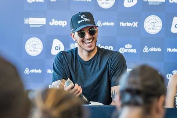 Gabriel Medina5307OiRioPRo18Poullenot_mm