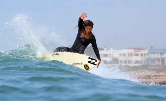 TashaMentasti-surfing2-GregChapman