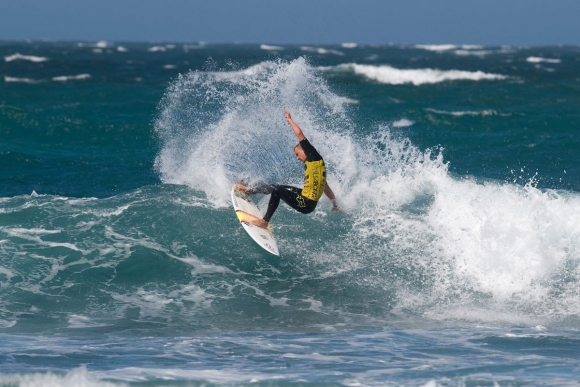 BillabongJuniorFinale-KodyMcGregor2