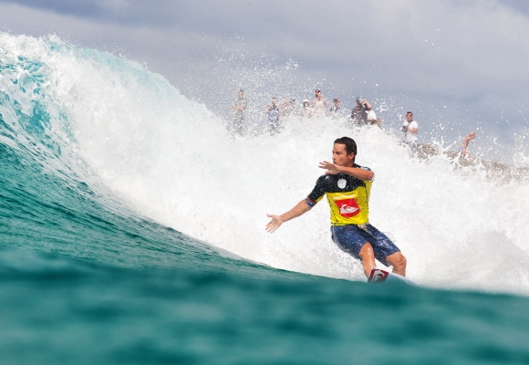 Travis-Logie-2 Cestari 1200