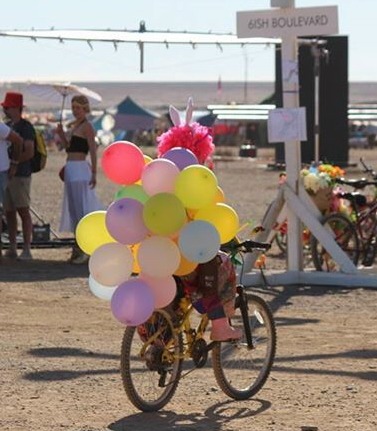 Clown on a bicycle - wants to turn CYCLING into an EXERCISE ROUTINE