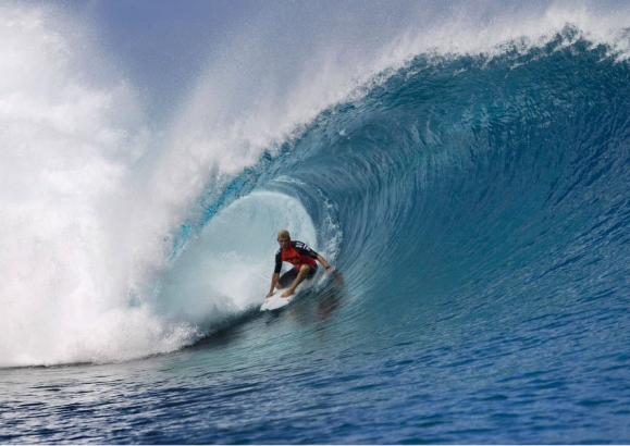 fanning-tahiti-tube-900