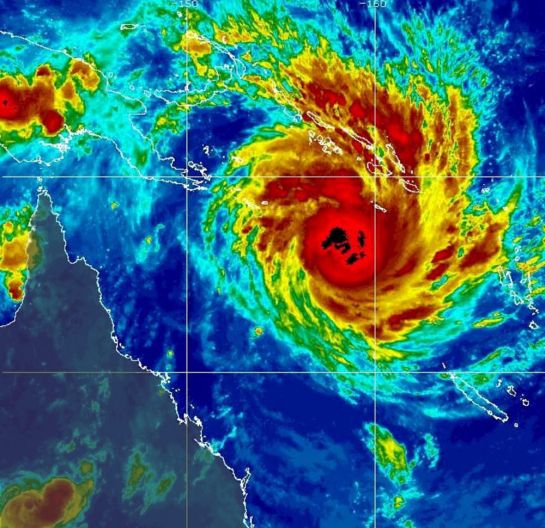 noaa_yasi_2-feb-2011