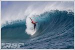 KellySlater0915Tahiti10robbo_l