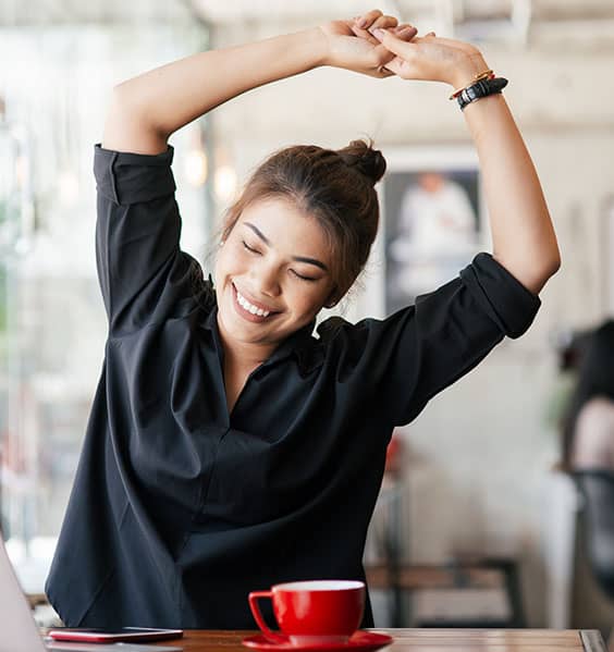Découvrez comment la qualité de vie au travail agit sur la santé, l'engagement, la prévention des risques et la performance globale de l’entreprise.