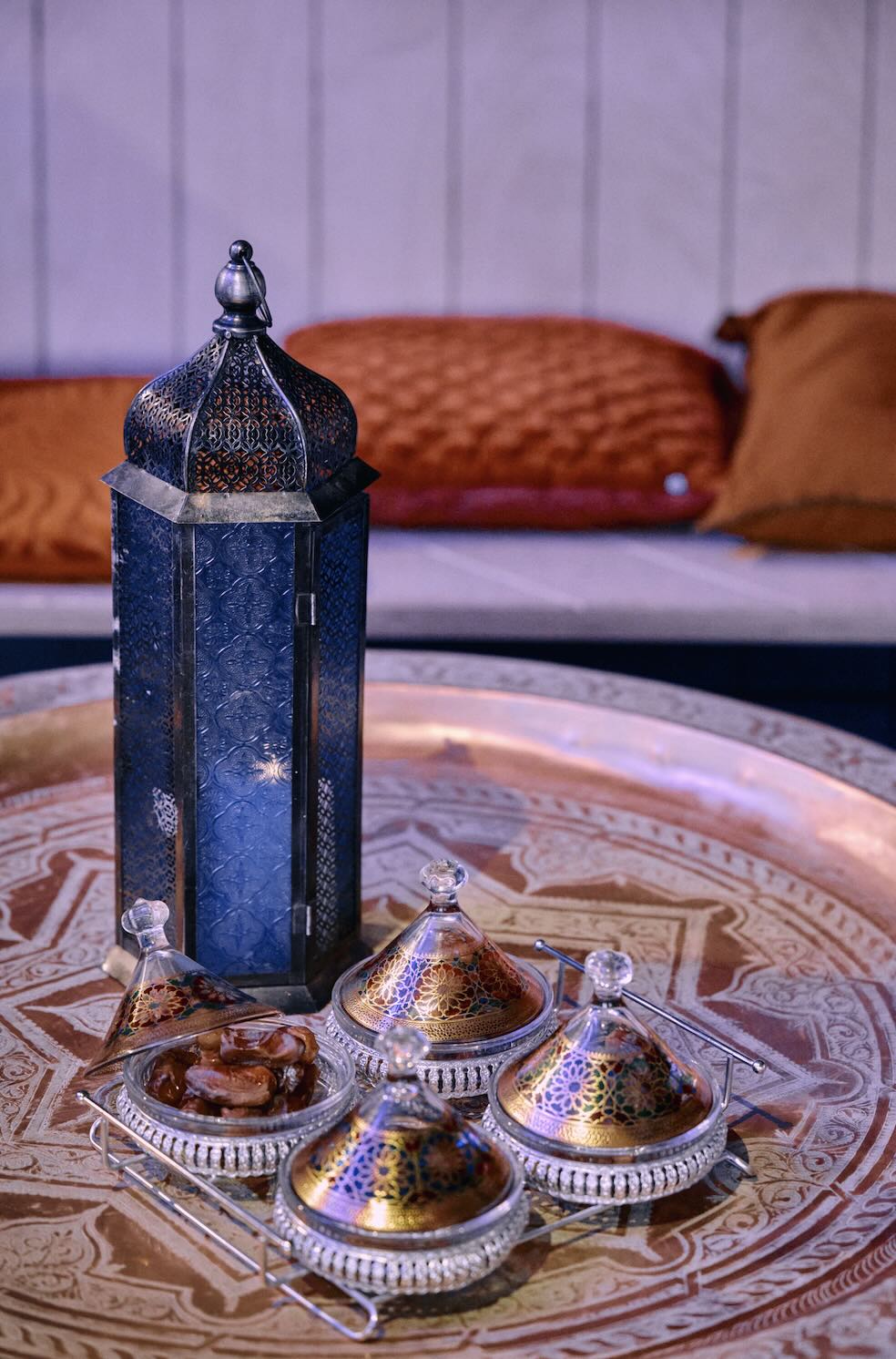 Découvrez notre soirée d’entreprise immersive pour Natixis : 200 invités, décor Mille et une nuits et animations sensorielles sur mesure.