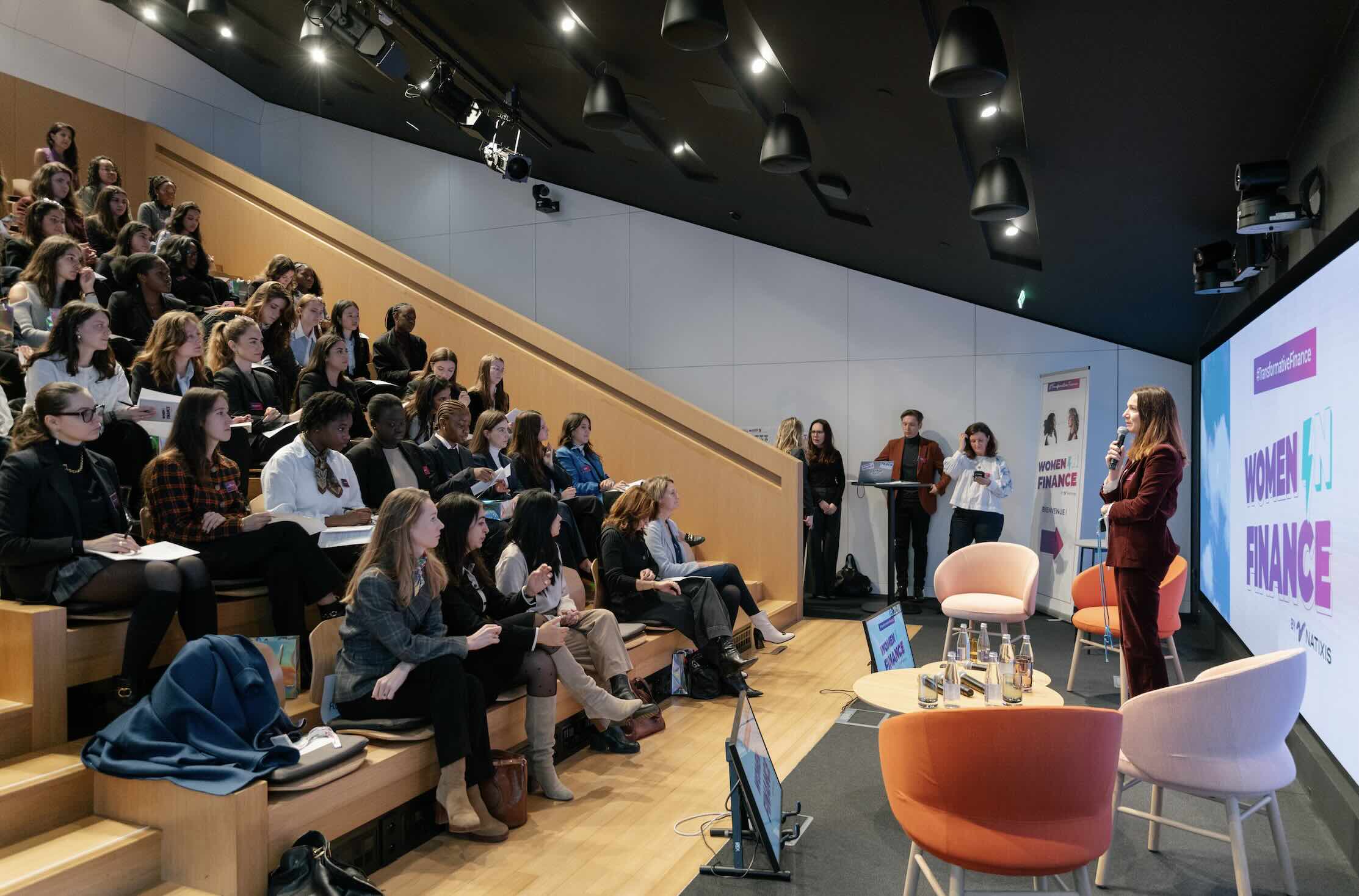Découvrez comment Einaï a conçu Women in Finance pour renforcer la marque employeur d’un grand groupe bancaire et attirer les talents féminins.