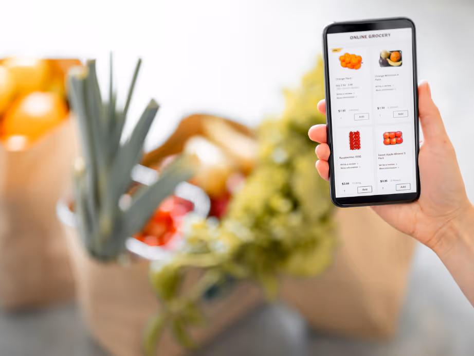 Navigating Online Order Inventory Challenges: A Brief Guide for Grocers