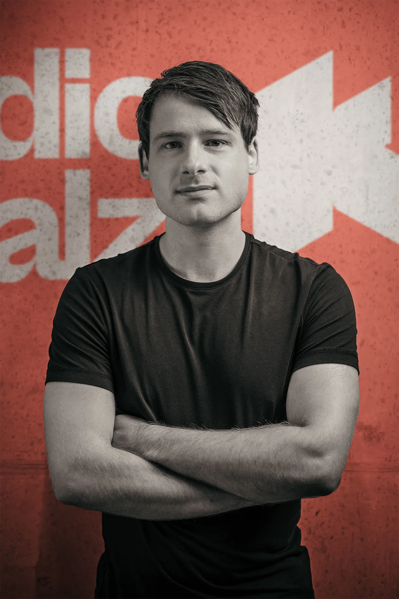 Portrait von Niels Kalz.