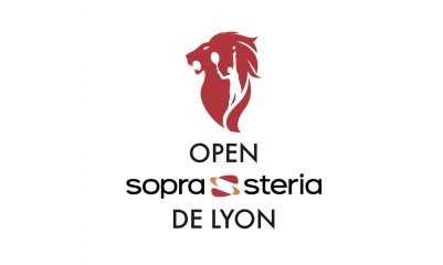 Logo de Open Sopra Steria de Lyon avec une tête de lion stylisée en rouge tenant une raquette de tennis.
