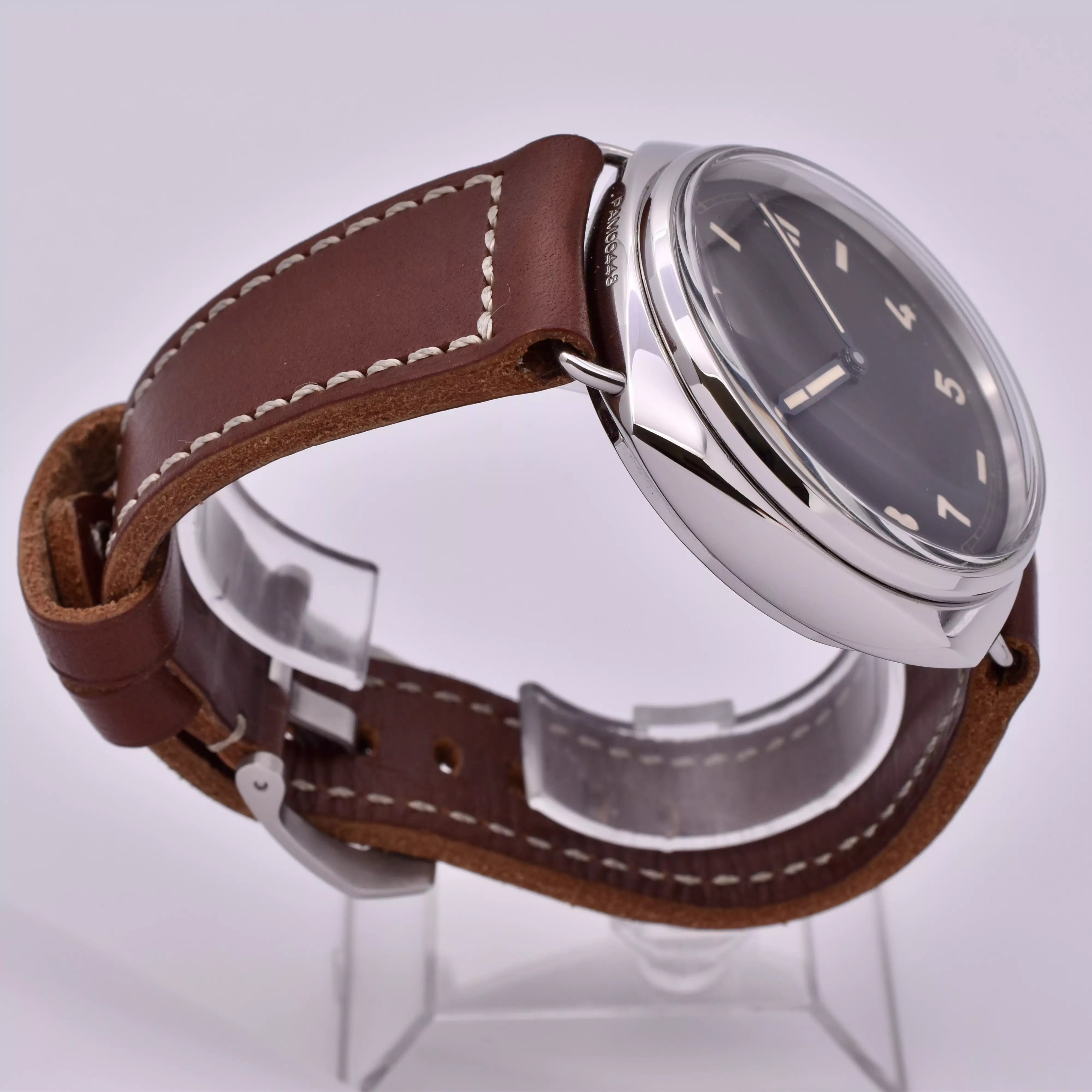Left image of the Panerai Radiomir California 3 Days Limited Edition PAM00448