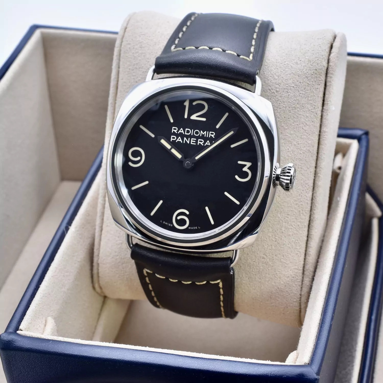 Close up image of the Panerai Radiomir 45mm 3 Days 2025 PAM01382
