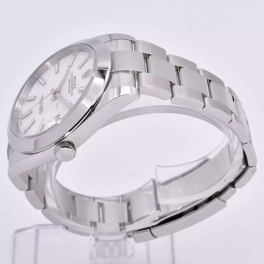 Right image of the Rolex Datejust 41mm White 2025 126300