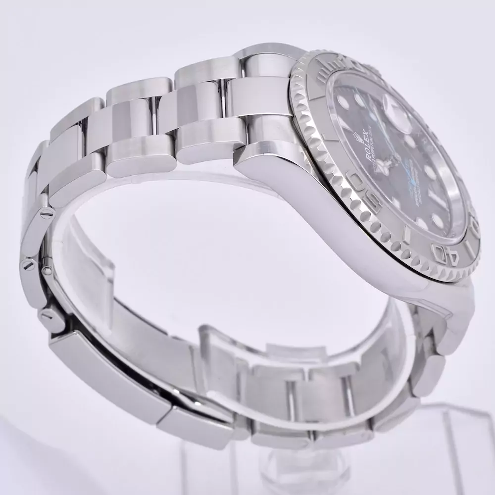 Left image of the Rolex Yachtmaster 40mm Rhodium Dial 2020 126622