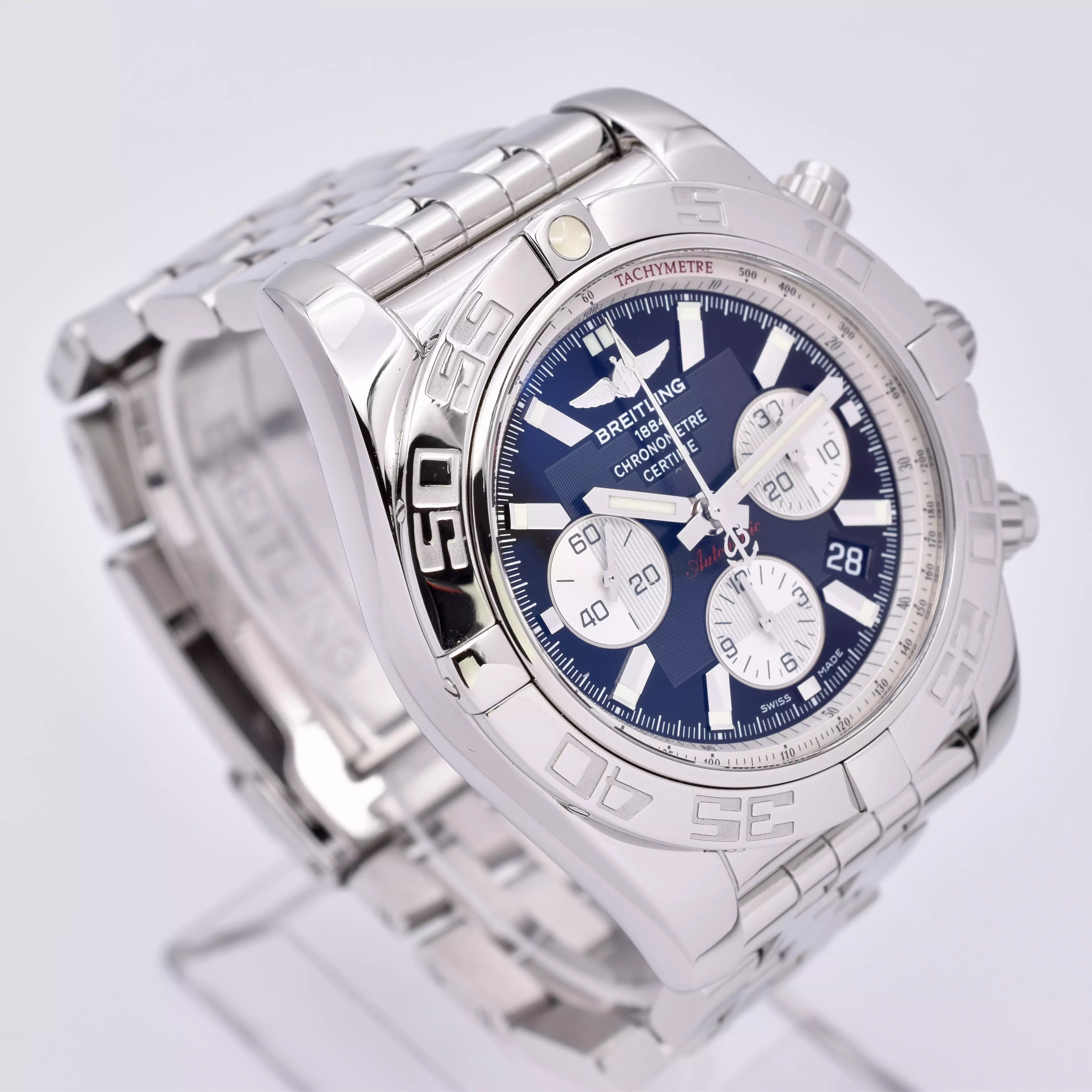 Front Left image of the Breitling Chronomat B01 44mm Fully Serviced AB011012