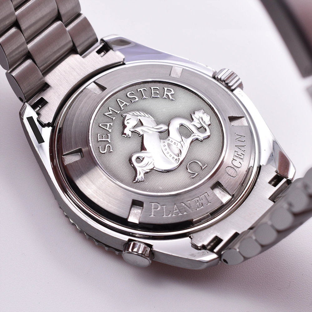 Back image of the Omega Seamaster Planet Ocean 600M Co-Axial 45.5mm 2208.50.00