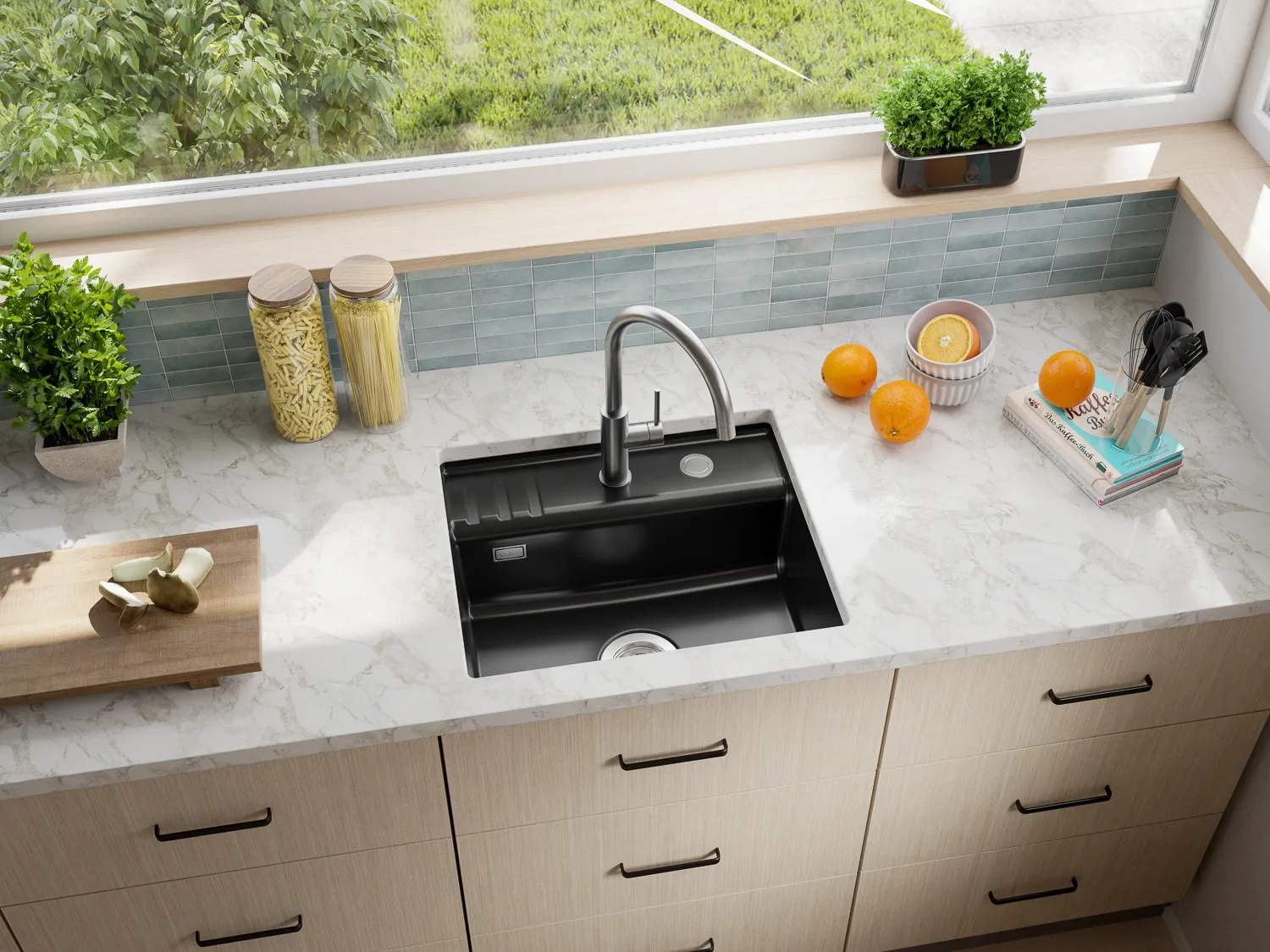 Naber Silqua Keramikspüle in Schwarz in einer Küche.