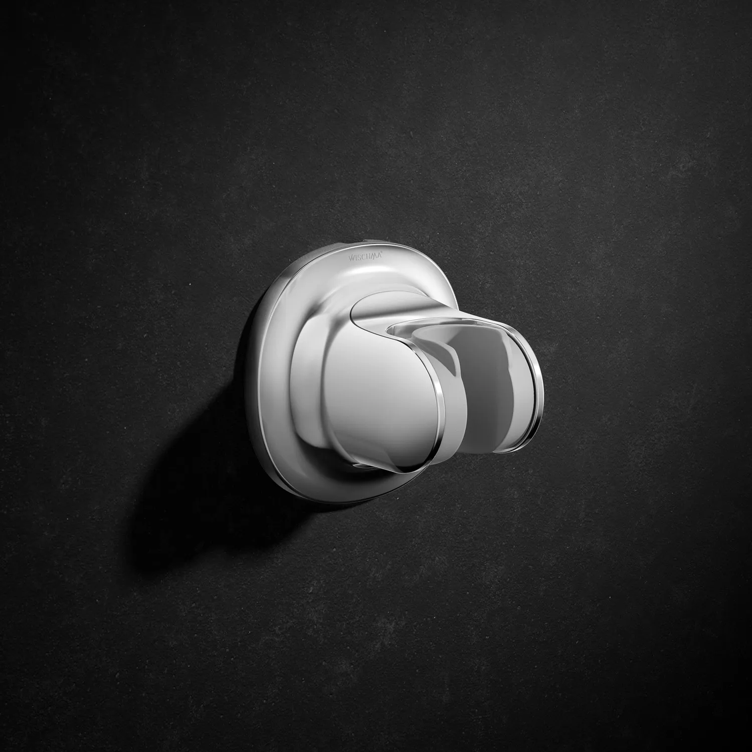 Amazon Duschkopfhalterung in Chrom an einer Wand - 3D Milieu