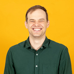 a headshot of Albert Swantner