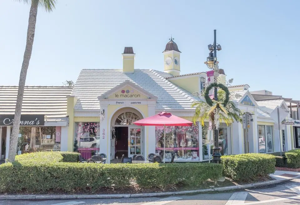Le Macaron French Pastries: Intensifying America’s Love Of Parisian Desserts