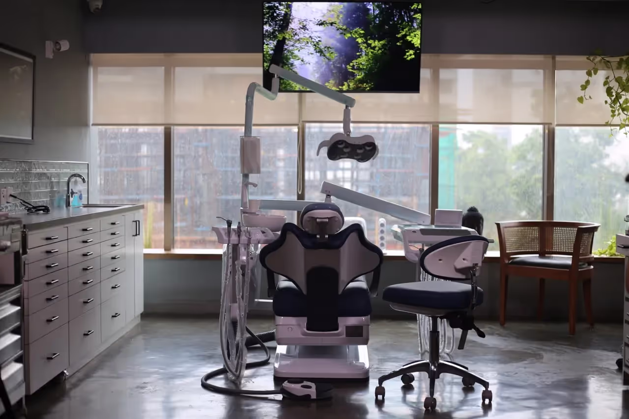 Treatment room at Dazzle Dental Clinic, Bandra West