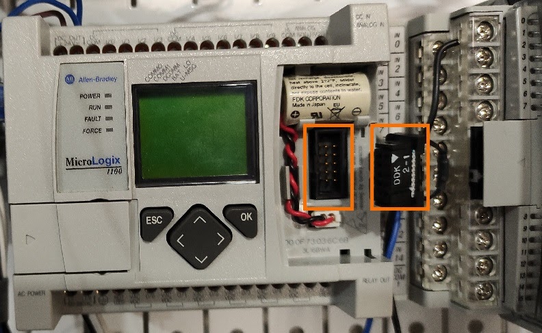 MicroLogix 1100 - External I/O Connector