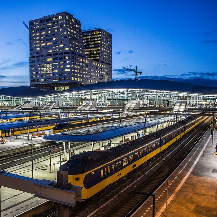 Volle zaal tijdens editie 4