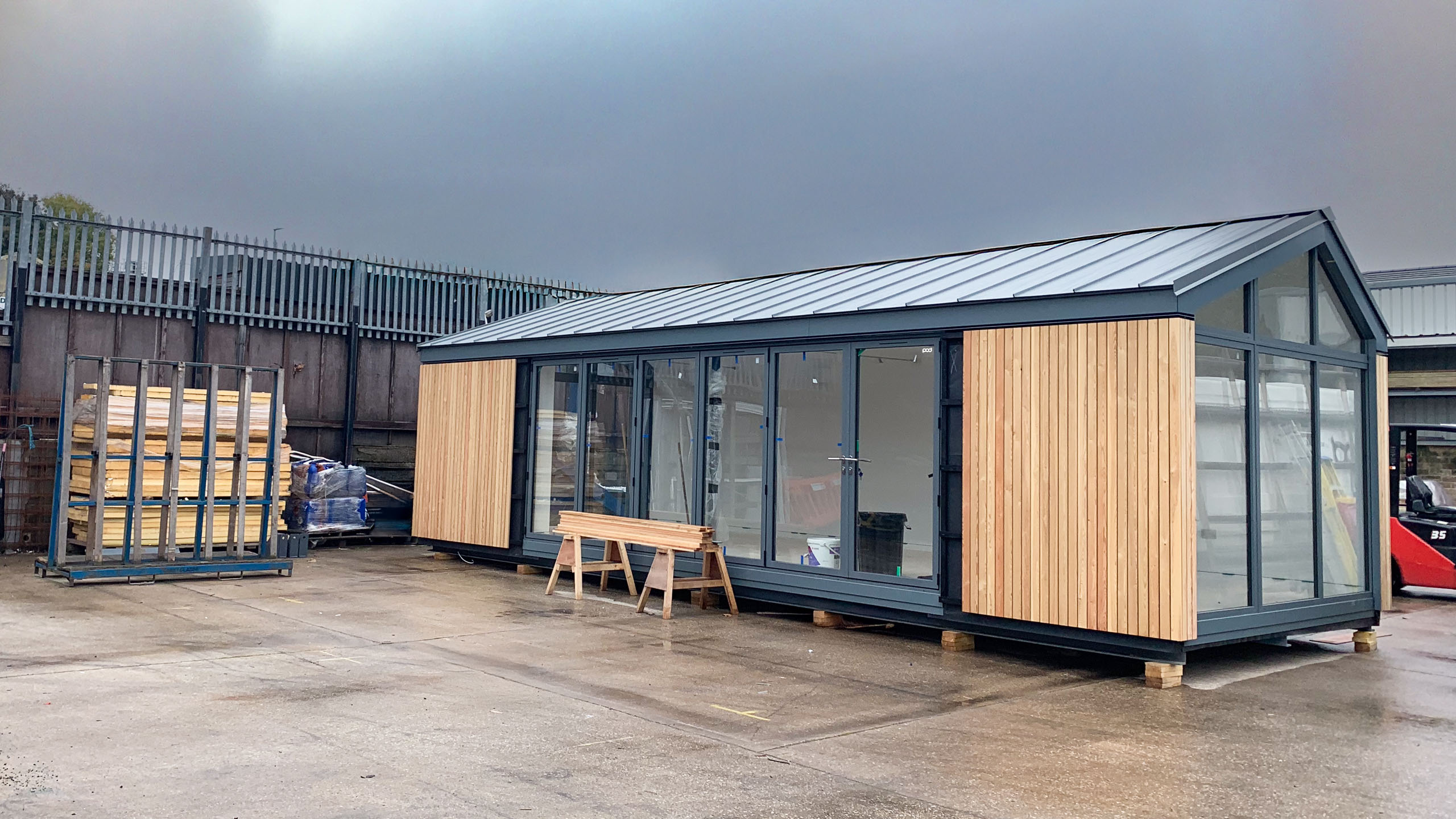 Modern modular garden room during construction