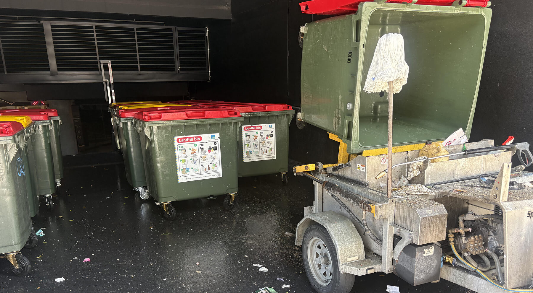 Example of Gold Coast Traditional Trailer System displaying overspray and muck spilled all over the machine and the ground