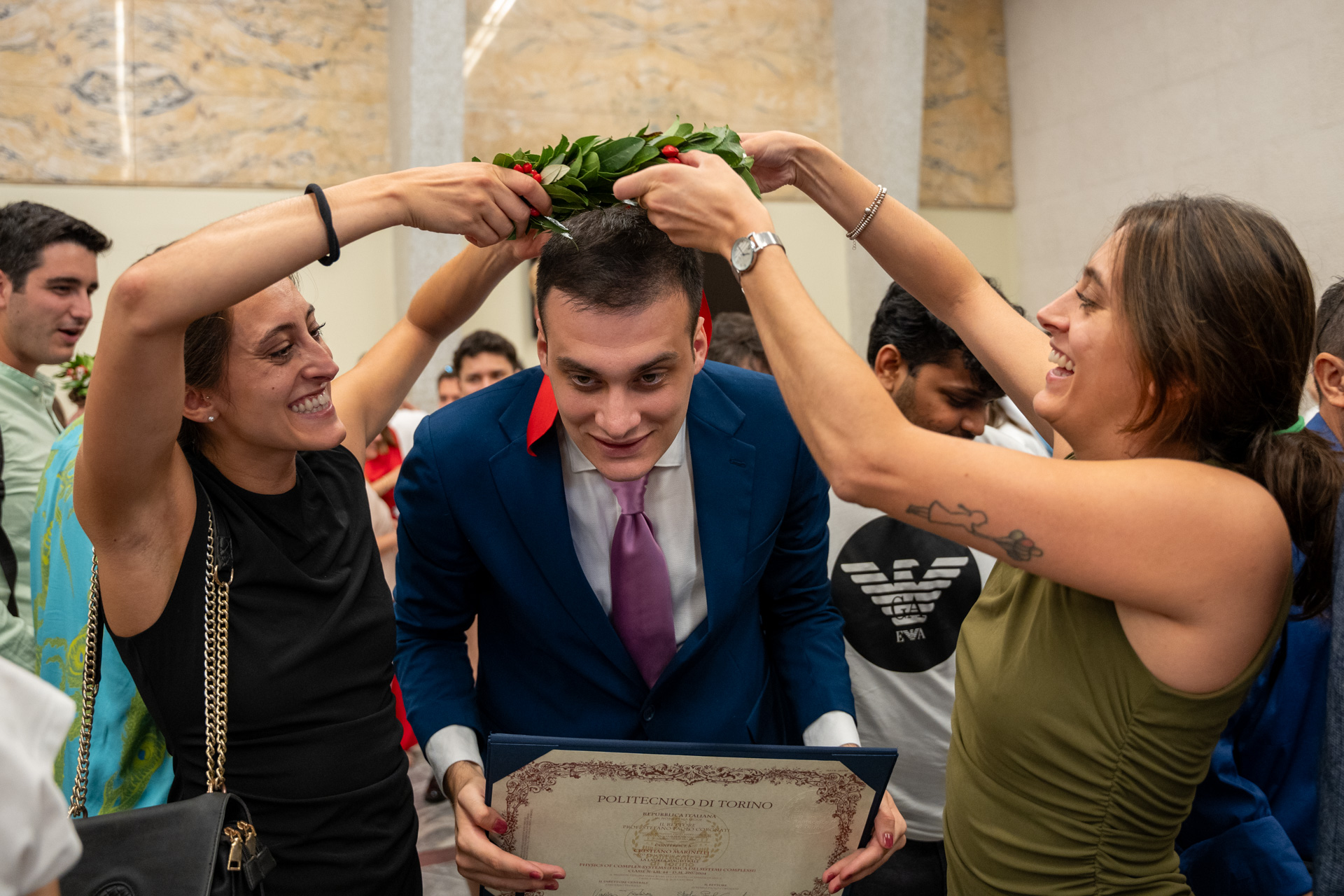 Fotografo per laurea al Politecnico di Torino – Cristiano - proclamazione incoronazione con corona alloro