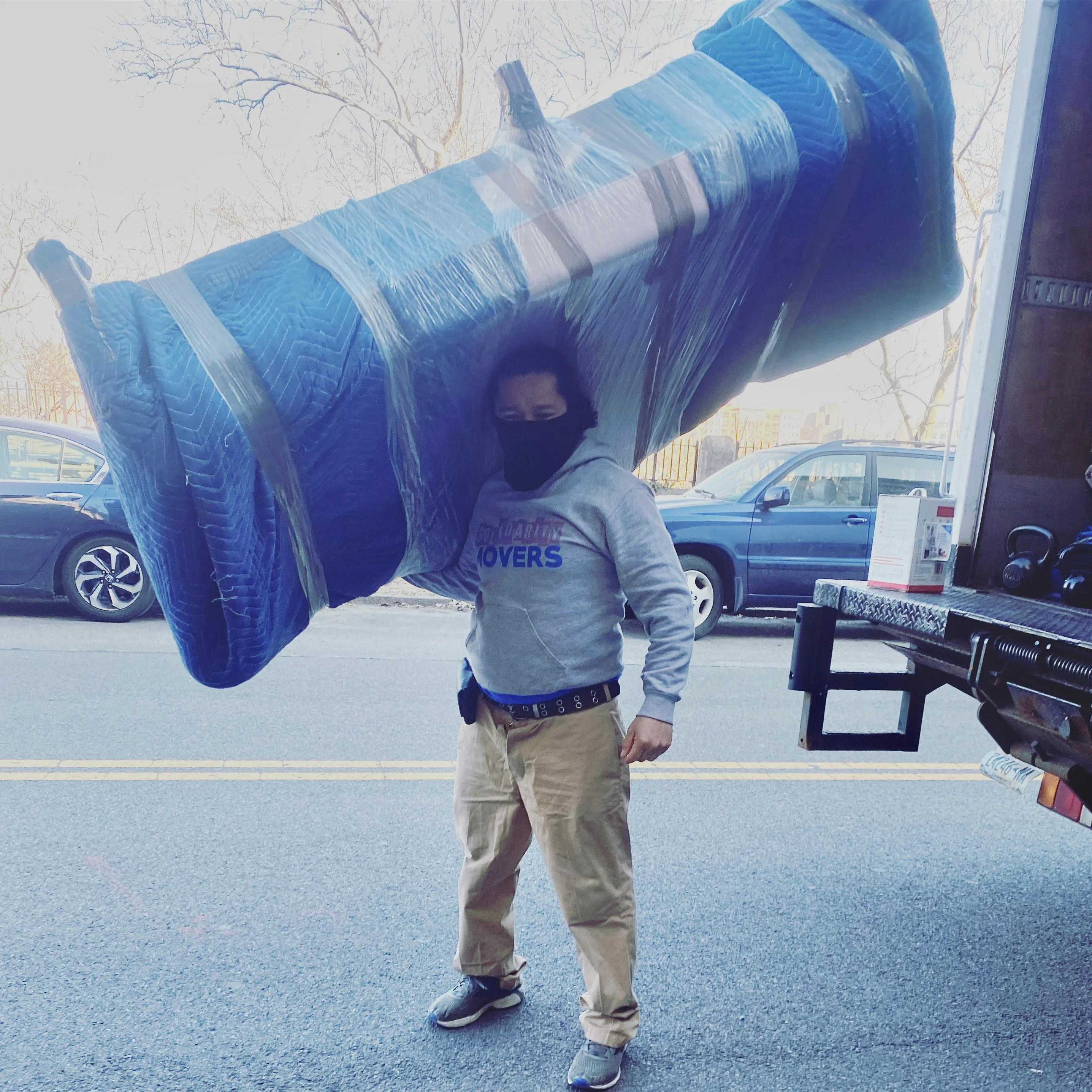 Solidarity Movers team performing residential move in New York