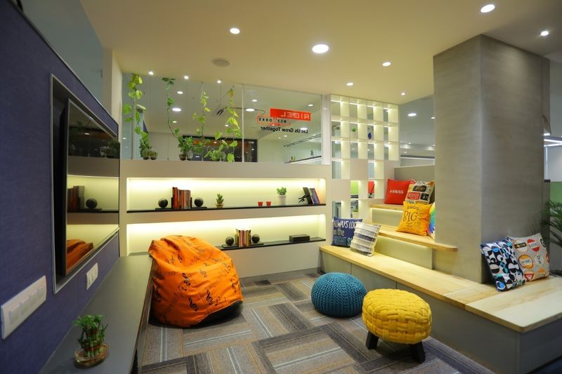 Corporate - Integration Of Luxury High-Rise Condos With Corporate Or Professional Offices