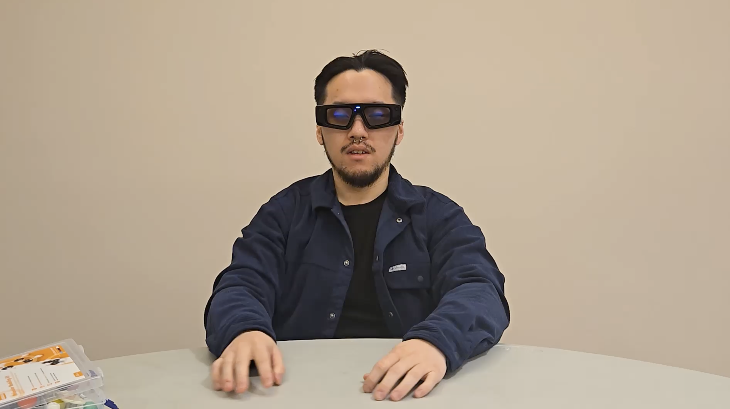 AR + AI chemistry learning tool