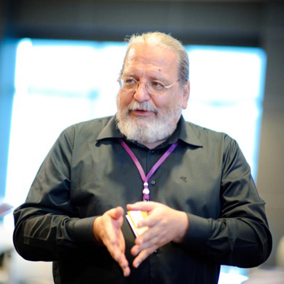 Bill presenting at a Thinkergy session