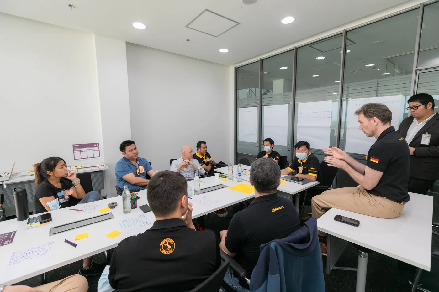 Continental project team at work in a meeting room during an innovation workshop in Rayong
