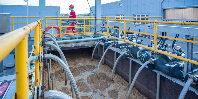 Turning the flow around