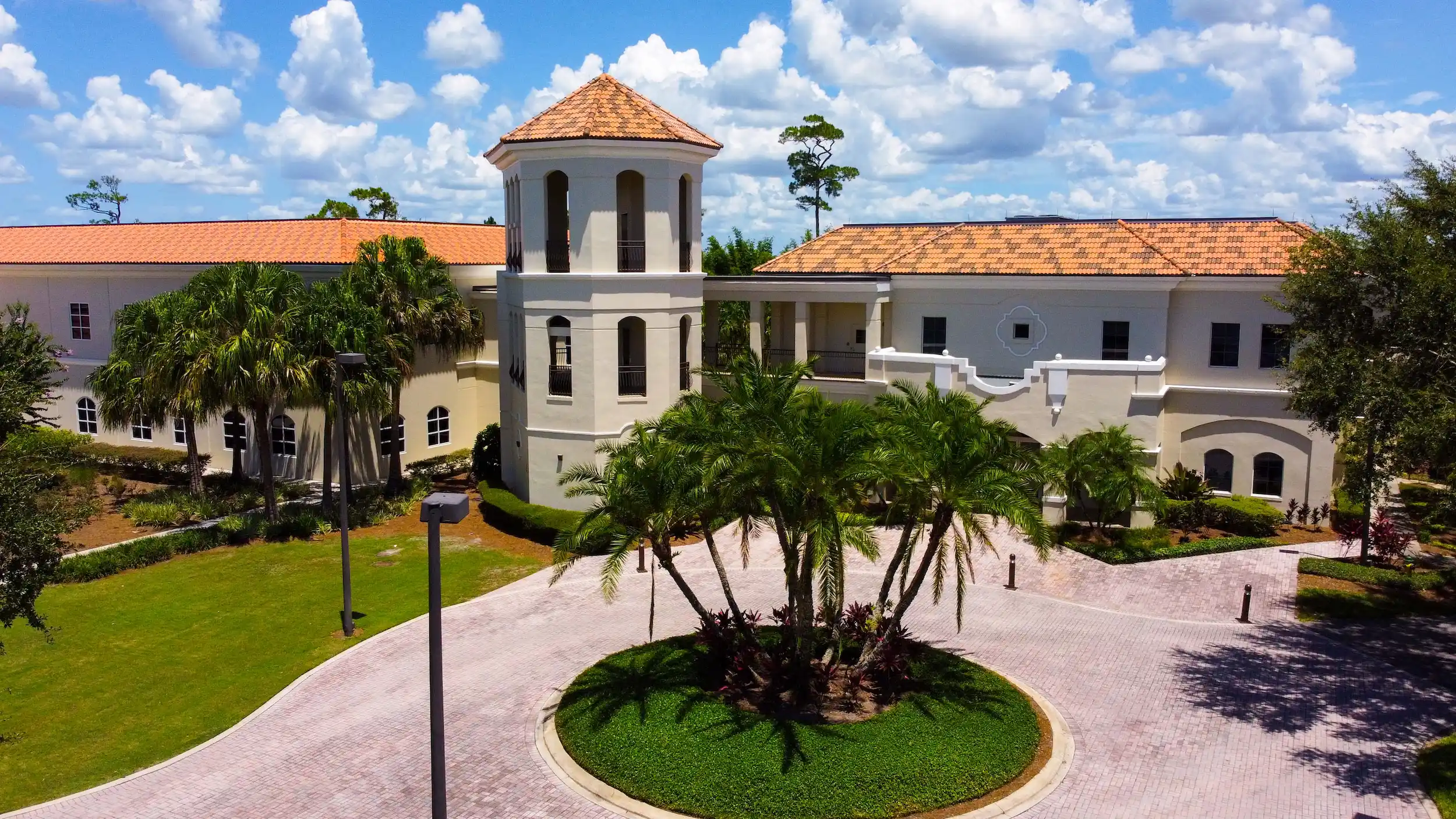 Pioneers campus