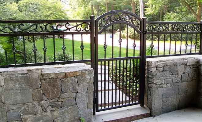 Quick screen slat fence