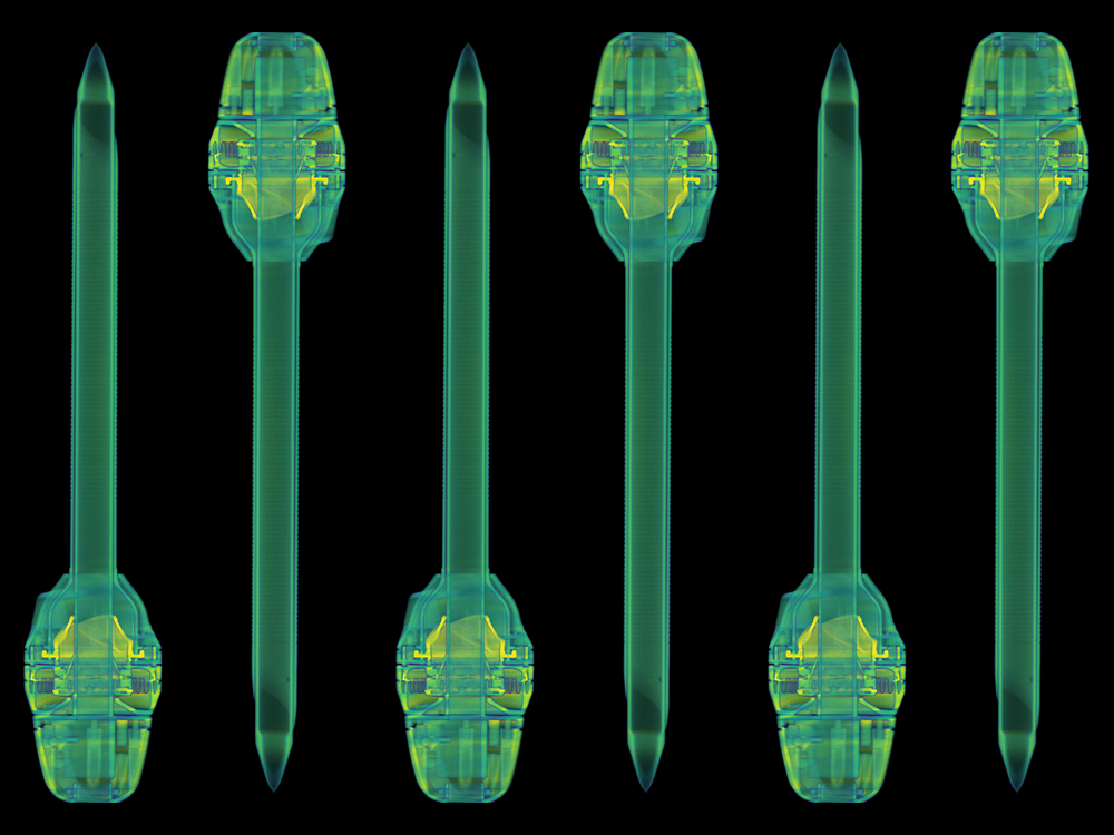 CT scan of closure and cap assembly
