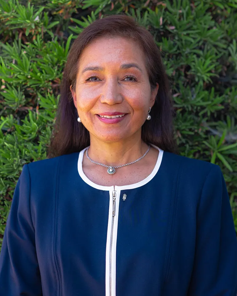 Del Rio Dental team member