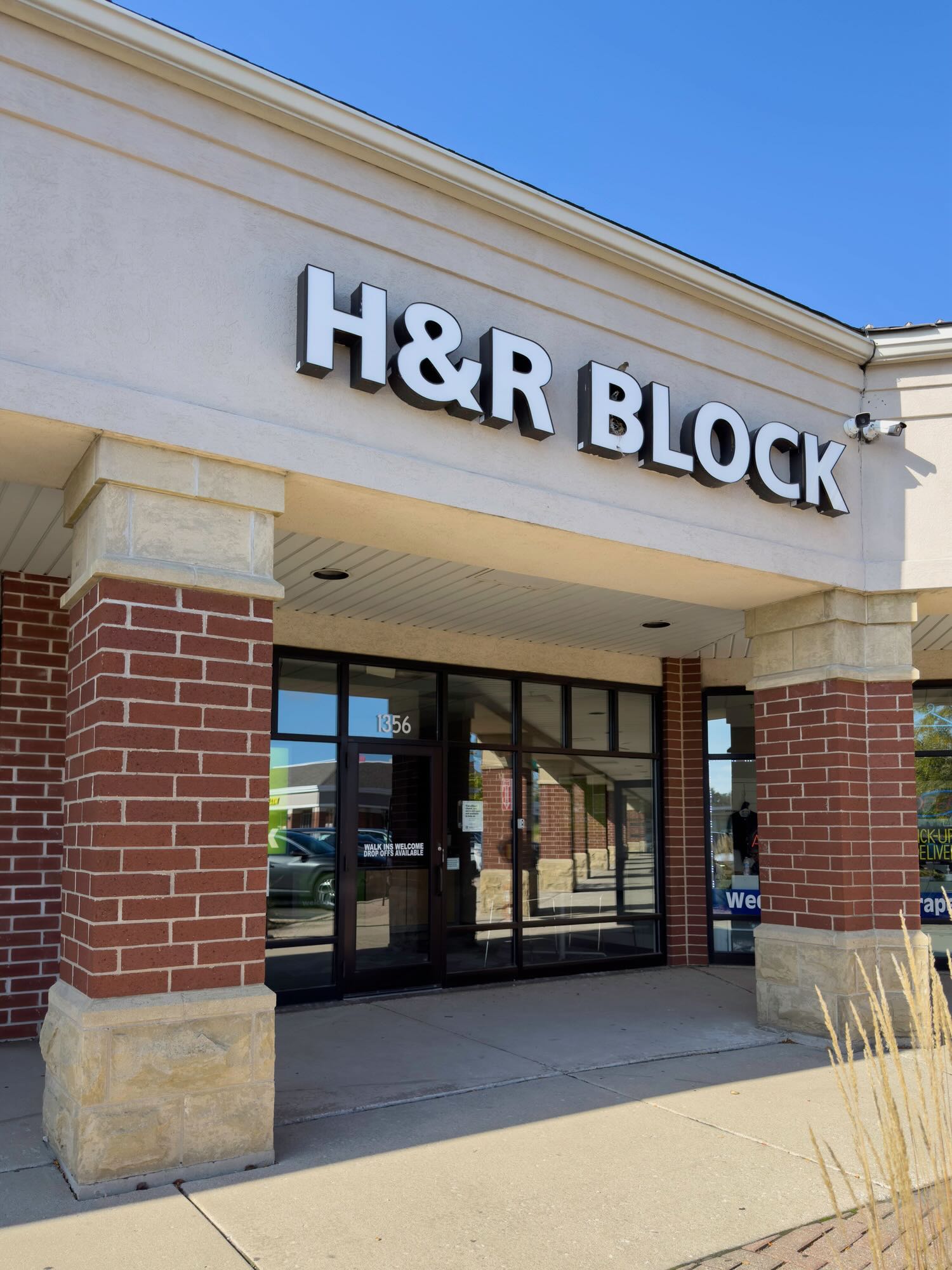 H R Store H&R Block’s $7 Million Settlement Highlights Taxpayer Protection ...