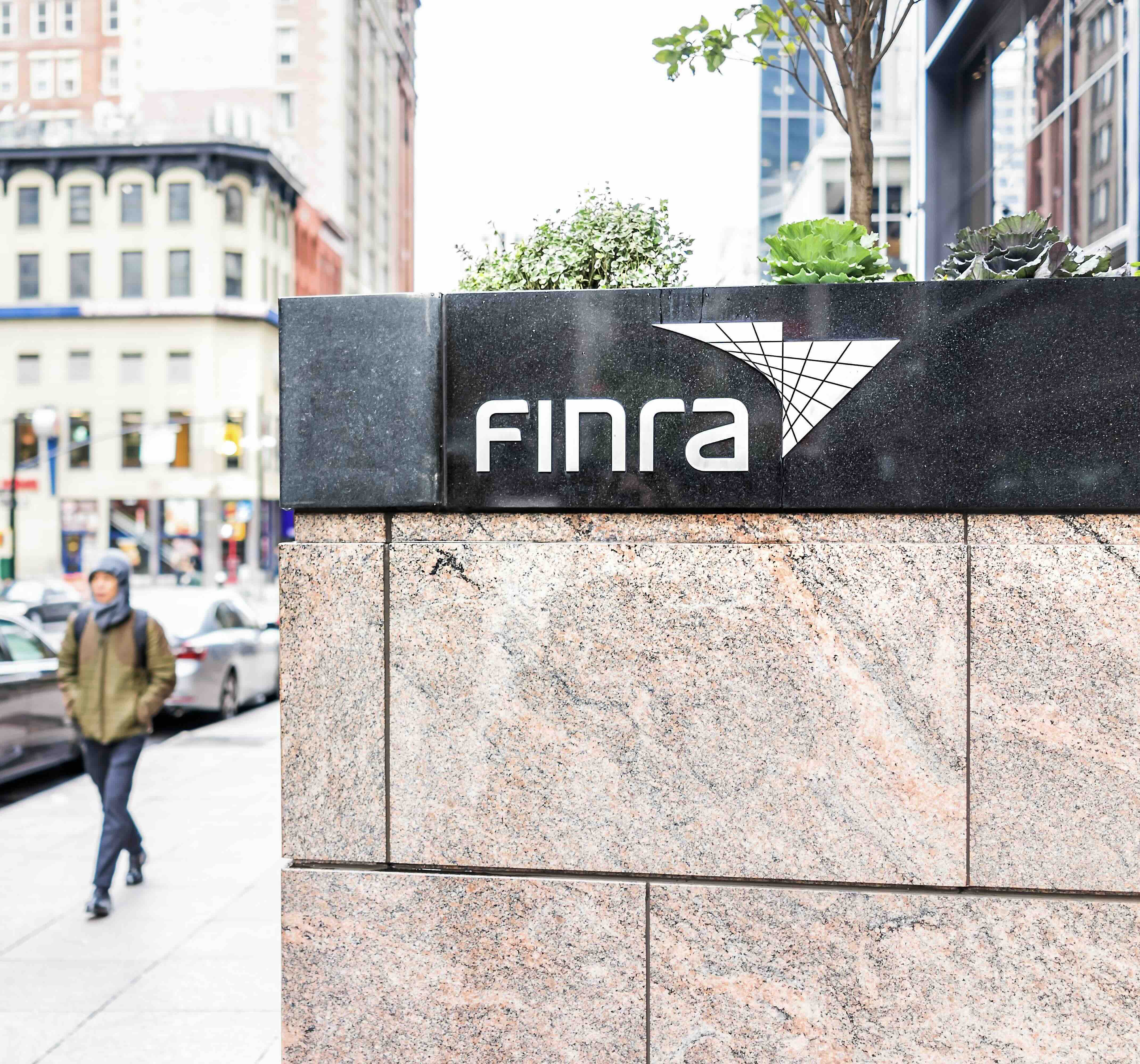 FINRA Orders $3 Million in Sanctions Against Securities America Over Mutual Fund Oversight Failures