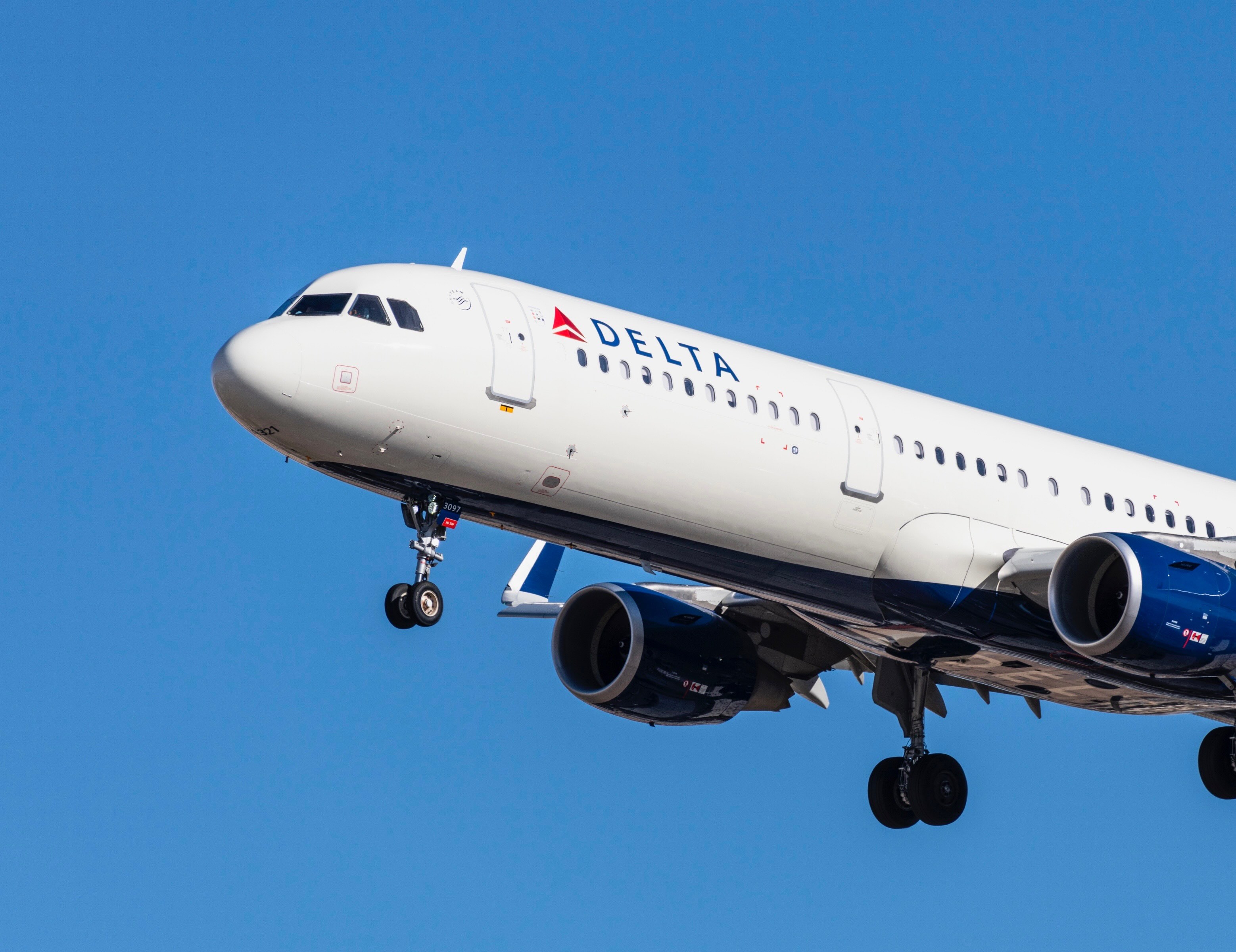 Delta to Pay $8.1 Million Over Executive Pay Breach in Pandemic Relief Program